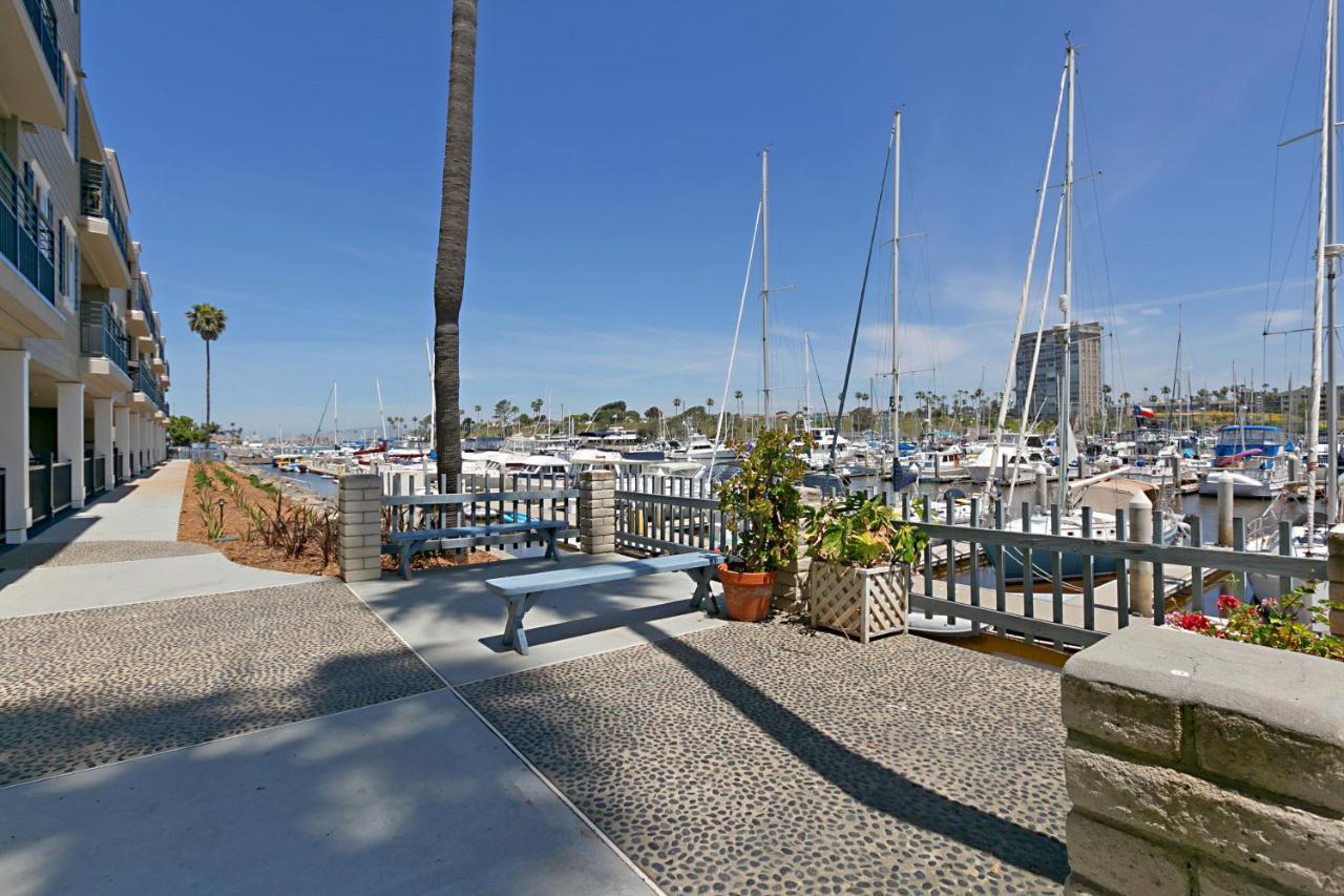 313B Steps From The Sand At Harbor Beach - Free Wifi Oceanside Buitenkant foto